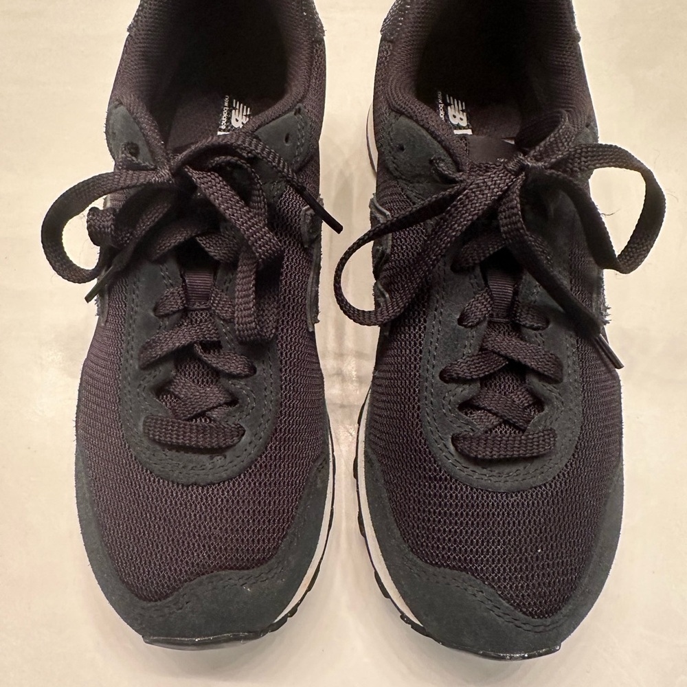 Black New Balance Sneakers